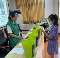 草芳社區(qū)開展青少年垃圾分類宣傳活動