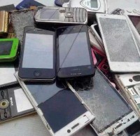 舊手機，你是個什么垃圾？