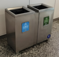 室內(nèi)地鐵站兩連體不銹鋼垃圾桶與城市文明的融合